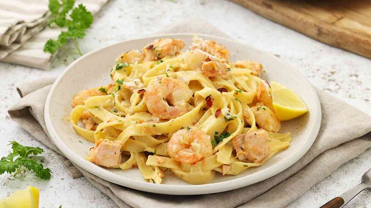 Creamy Salmon and Prawn Pasta Recipe - seafood